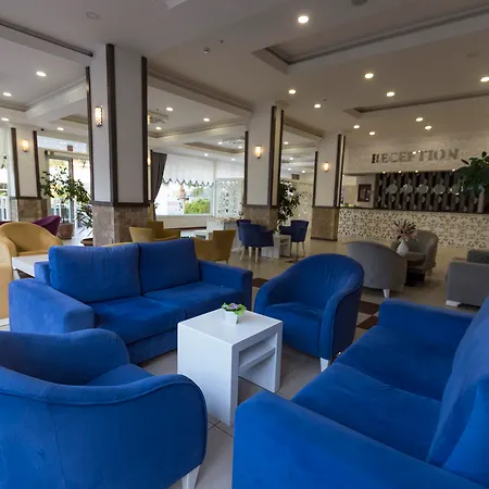 Maya World Hotel 3*