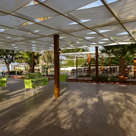 Hotel Maya World Okurcalar